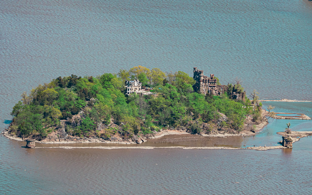 Bannerman Castel on Popell Island from the birds-eye view