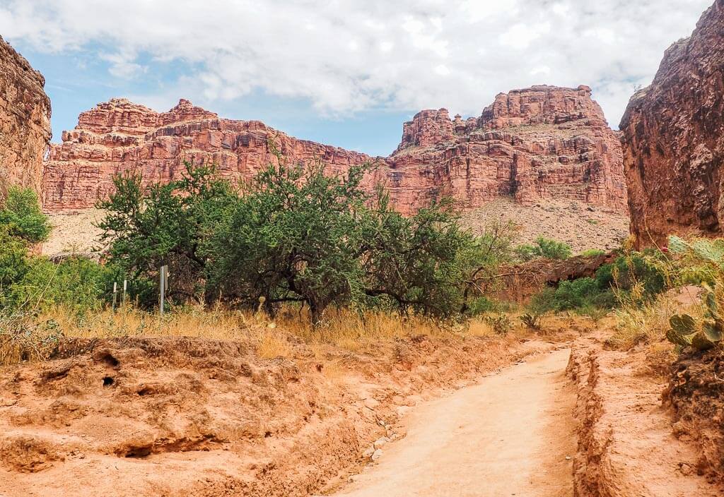 Us on our hike to Havasu Falls