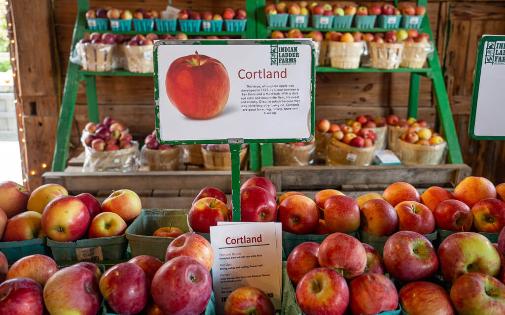 Stand with different kind of apples